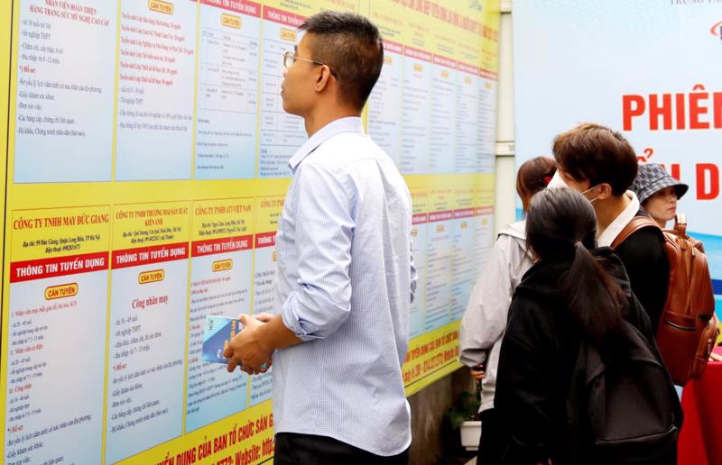 Không đóng đủ bảo hiểm thất nghiệp, doanh nghiệp phải tự chi trả quyền lợi cho người lao động
