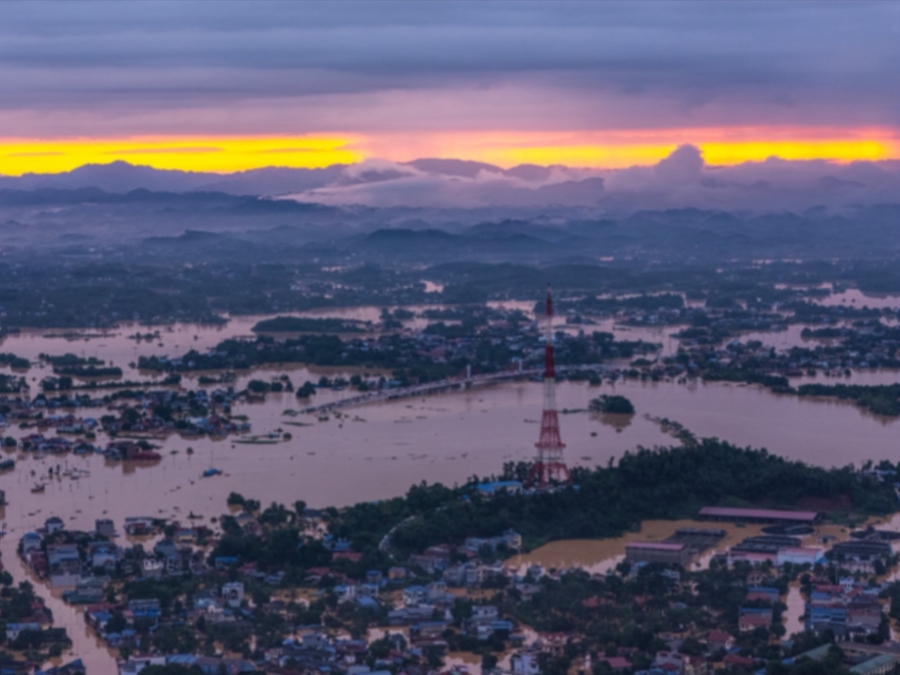 Người dân Thái Nguyên bàng hoàng trước đỉnh lũ lịch sử