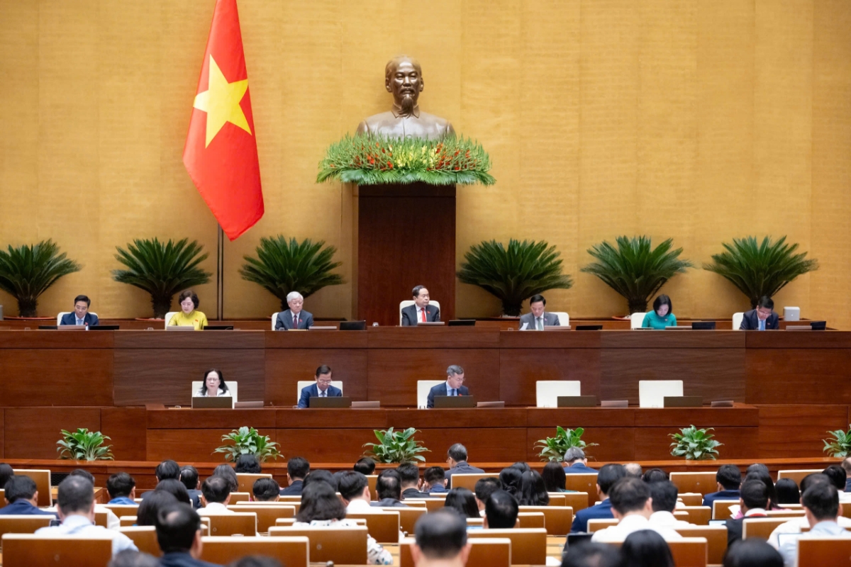 Tạo động lực bứt ph&aacute;, th&uacute;c đẩy tăng trưởng hai con...