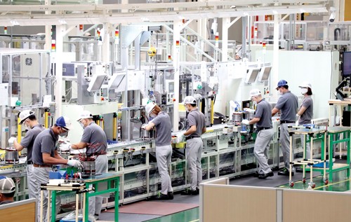 Kinh tế 2 th&aacute;ng đầu năm: Phục hồi mở rộng nhưng rủi ro...