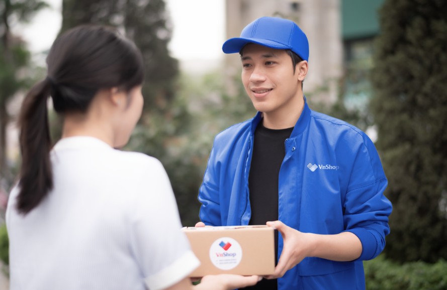 &ldquo;Khe cửa hẹp&rdquo; với s&agrave;n thương mại điện tử...