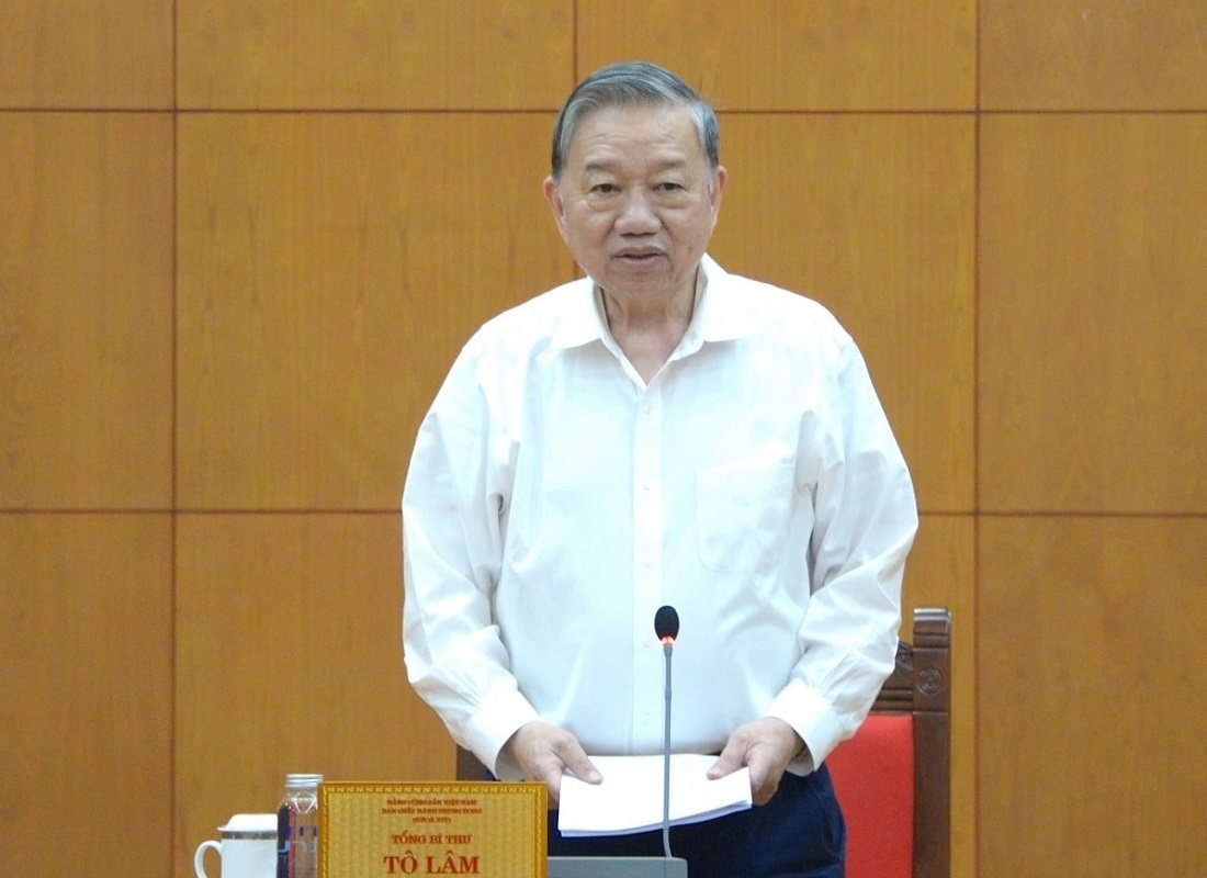 Tổng B&iacute; thư T&ocirc; L&acirc;m: T&aacute;i cơ cấu nền kinh tế,...