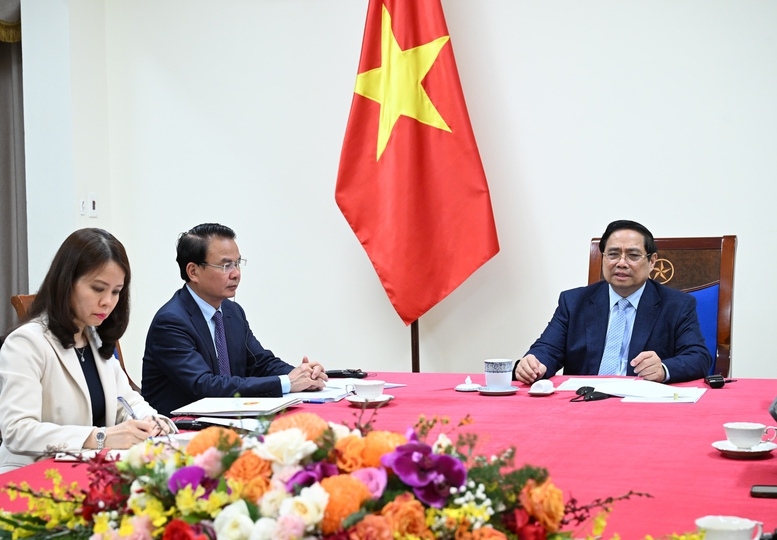 Thủ tướng Phạm Minh Ch&iacute;nh điện đ&agrave;m với l&atilde;nh...