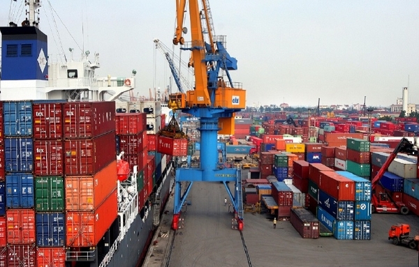 Quý 1/2026: Xuất nhập khẩu tăng 23%, cán cân thương...