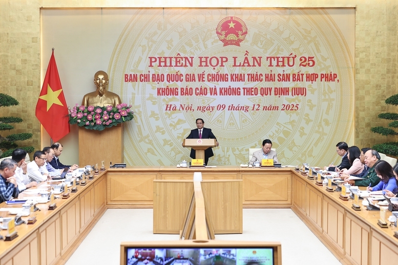 Thủ tướng: Quyết liệt chấm dứt khai th&aacute;c IUU, quyết t&acirc;m gỡ &ldquo;thẻ v&agrave;ng&rdquo; năm 2025