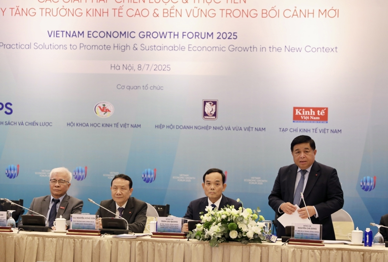 Phó Thủ tướng Nguyễn Chí Dũng nêu các giải pháp hóa giải khó khăn, hướng tới mục tiêu tăng trưởng “hai con số”