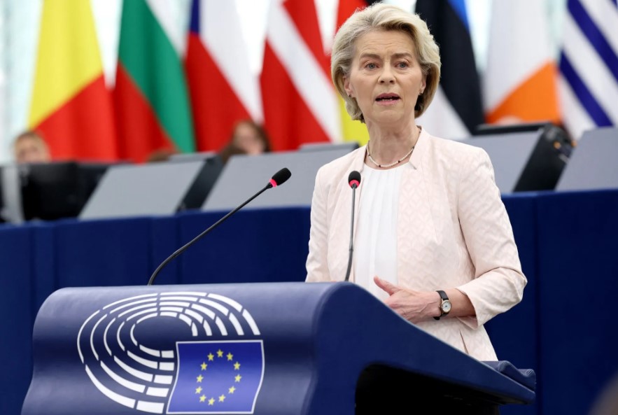 Ch&acirc;u &Acirc;u hứng hai c&uacute; sốc thương mại trong năm 2025