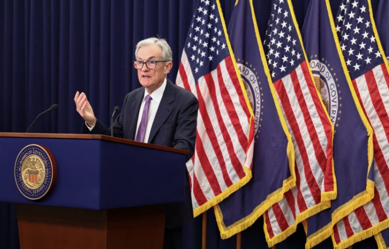 Fed hạ l&atilde;i suất nhưng ph&aacute;t t&iacute;n hiệu cứng rắn về năm 2026