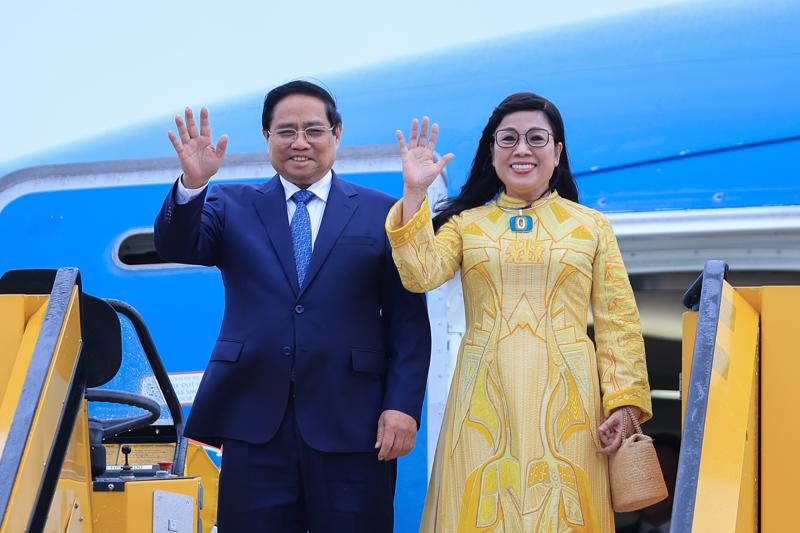 Thủ tướng Phạm Minh Chính tới Stockholm, bắt đầu thăm chính thức Thụy Điển