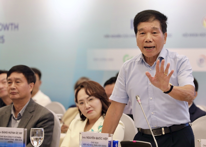 Chủ tịch VACC kiến nghị giải pháp xóa bỏ tình trạng “giá đất đuổi giá nhà”
